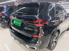 BMW X5 xDrive 30Li M Sport Exclusive Night Edition Package - ფოტო 5