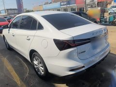 SAIC MG i5 1.5L CVT Luxury - ფოტო 4