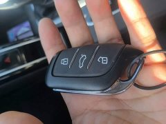 SAIC MG i5 1.5L CVT Luxury - ფოტო 8