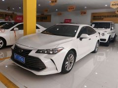 Toyota Avalon 2.5L Luxury - ფოტო 1
