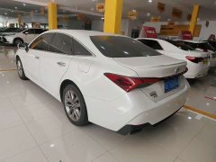 Toyota Avalon 2.5L Luxury - ფოტო 10