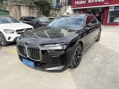 BMW 7 Series 735Li M Sport Package - фото 1