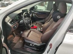 BMW X1 sDrive25Li Premier - ფოტო 14