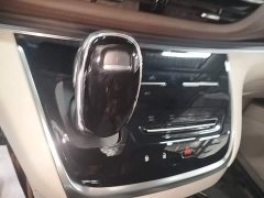 Buick GL8 Land Executive Cabin 652T Luxury - ფოტო 13