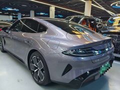 Xiaomi SU7 Rear-Wheel Drive Standard Founder Edition - ფოტო 14