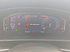 Volkswagen Passat 330TSI Luxury - ფოტო 11