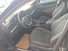 Volkswagen Passat 330TSI Luxury - ფოტო 14