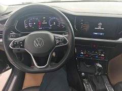 Volkswagen Passat 330TSI Luxury - ფოტო 9