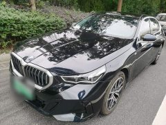 BMW i5 eDrive 35L M Sport Package - ფოტო 1