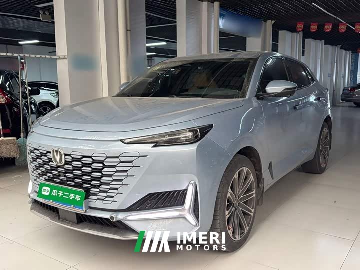 Changan UNI-K 2.0T Premium - ავტომობილი ჩინეთიდან
