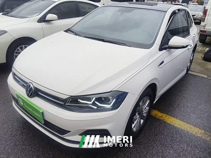 Volkswagen Polo Plus 1.5L Automatic Colorful Tech Edition - автомобиль из Китая