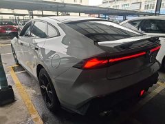 Changan UNI-V 1.5T Smart Navigation Edition - ფოტო 4