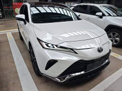 Toyota Weisa 2.0L CVT Two-Wheel Drive Premium Edition - photo 3