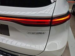 Toyota Weisa 2.0L CVT Two-Wheel Drive Premium Edition - photo 7