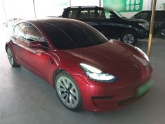 Tesla Model 3 Rear-Wheel Drive - ფოტო 3