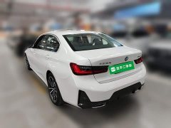 BMW 3 Series 320Li M Sport Package - ფოტო 6