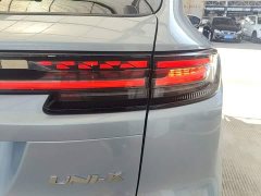 Changan UNI-K 2.0T Premium - ფოტო 7