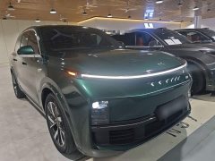 Li Auto L8 Pro - ფოტო 3