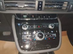 Lincoln Explorer 2.0T FWD Premium - ფოტო 13