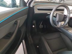Tesla Model Y Rear-Wheel Drive Launch Edition - ფოტო 15