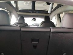 Tesla Model Y Rear-Wheel Drive Launch Edition - ფოტო 17