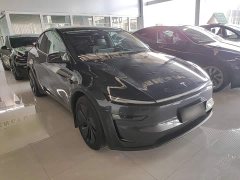 Tesla Model Y Rear-Wheel Drive Launch Edition - ფოტო 3