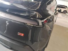 Tesla Model Y Rear-Wheel Drive Launch Edition - ფოტო 7