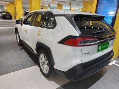 Toyota Wildland 2.0L CVT FWD Leading Edition - фото 4