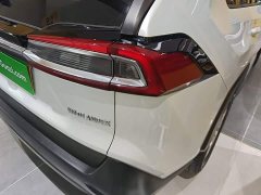 Toyota Wildland 2.0L CVT FWD Leading Edition - фото 7