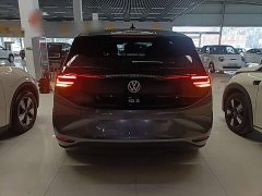 Volkswagen ID.3 Outstanding Edition - фото 5