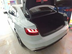 Audi A4L 40 TFSI Fashion Dynamic - ფოტო 4