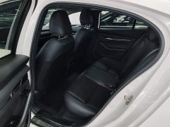 Mazda3 Axela 2.0L Automatic Elegant Edition - ფოტო 16