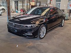 Volkswagen Magotan 2 Million Units Commemorative Edition 330TSI DSG Luxury - photo 1
