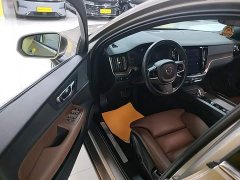 Volvo S60 B4 Intelligent Remote Luxury Edition - фото 20