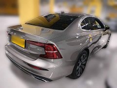 Volvo S60 B4 Intelligent Remote Luxury Edition - фото 9