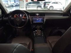 Volkswagen Hui Ang 380TSI Luxury Edition - ფოტო 9