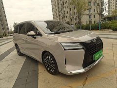 Wuling Starlight 730 New Energy PHEV 125km Luxury - фото 3
