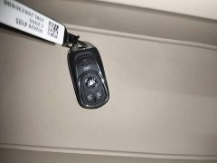 Buick GL8 Facelift Land Executive Cabin Luxury - ფოტო 8