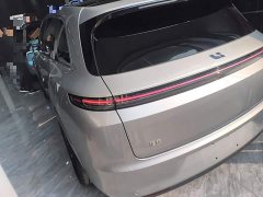 Li Auto L7 Max - ფოტო 4