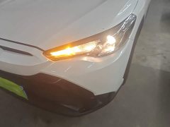 Toyota Corolla Cross 2.0L CVT Elite Plus - ფოტო 13