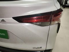 Toyota Grevias 2.5L Hybrid Premium Plus Edition - ფოტო 7