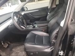 Tesla Model Y Long Range All-Wheel Drive - ფოტო 14