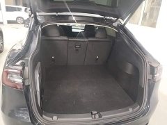 Tesla Model Y Long Range All-Wheel Drive - ფოტო 18