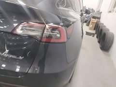 Tesla Model Y Long Range All-Wheel Drive - ფოტო 7