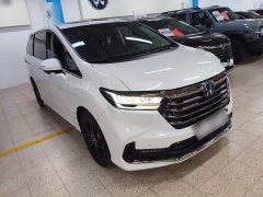 Honda Odyssey 2.0L e:HEV Sharp Radiance Edition - фото 3