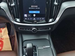 Volvo S60 B4 Smart Luxury Edition - ფოტო 8