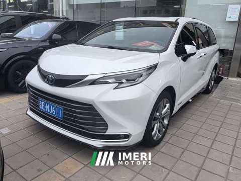 2023 Toyota Sienna 2.5L Hybrid Premium Edition - ავტომობილი ჩინეთიდან