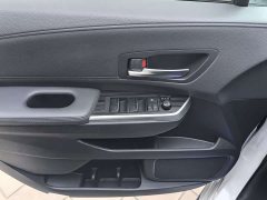 Toyota Sienna 2.5L Hybrid Premium Edition - ფოტო 10