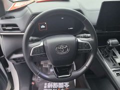 Toyota Sienna 2.5L Hybrid Premium Edition - ფოტო 11