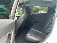 Tesla Model Y Rear-Wheel Drive - photo 5